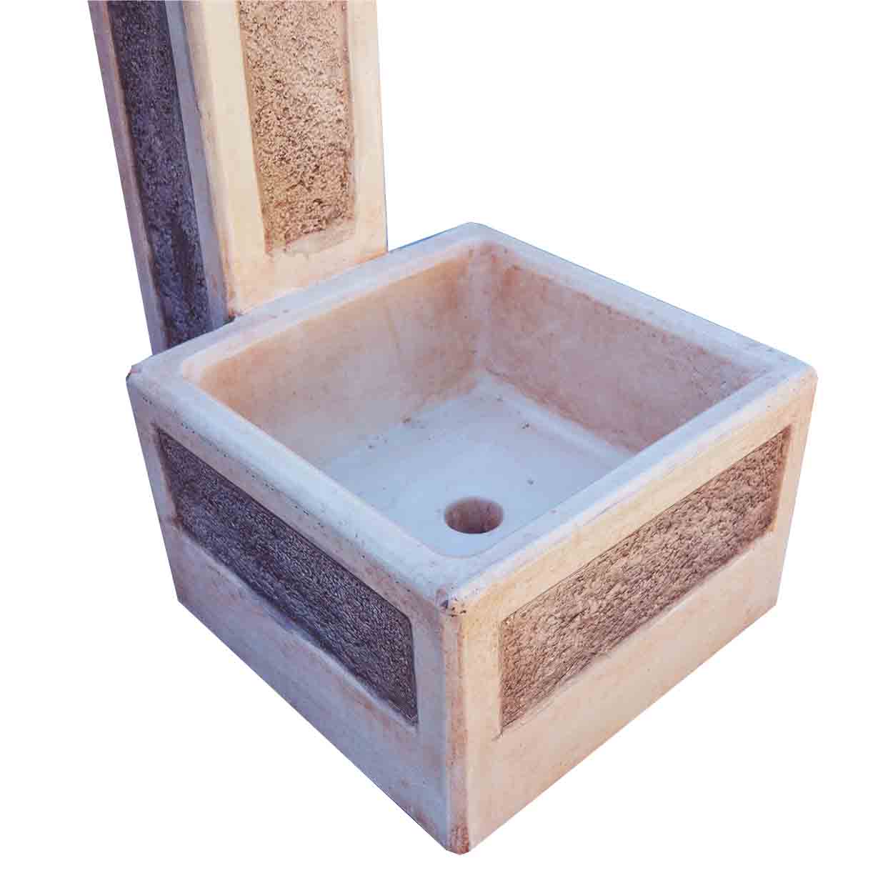 Cismea sau Fantana din Beton imitatie lemn rustic pentru Gradina COD42 - imagine 2